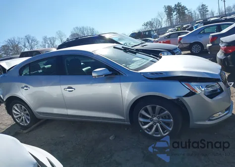 2016 Buick Lacrosse Leather z USA, uszkodzony, nr VIN 1G4GB5G36GF175264